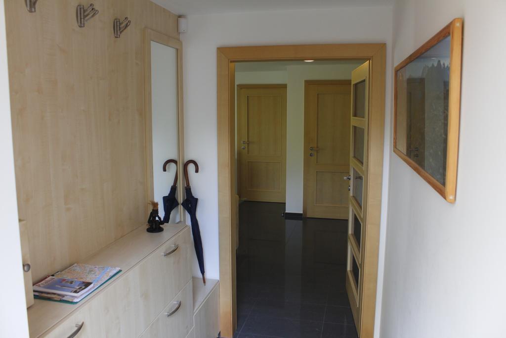Apartment Dejvice Prag Exteriör bild